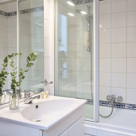 Hotel Des Grandes Ecoles Parigi