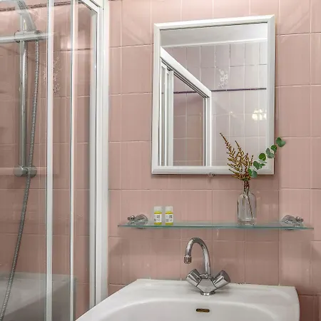 Des Grandes Ecoles 3* Parigi
